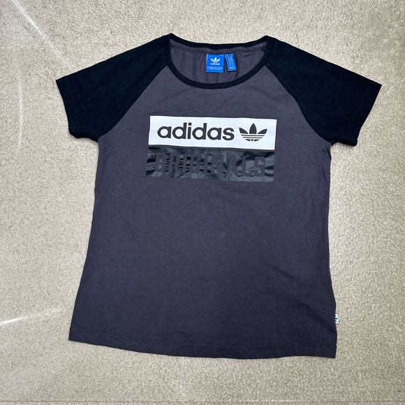 ADIDAS CHARCOAL GREY LEGGINGS & T SHIRT 2 PIECE SET XS/S - Picture 8 of 12